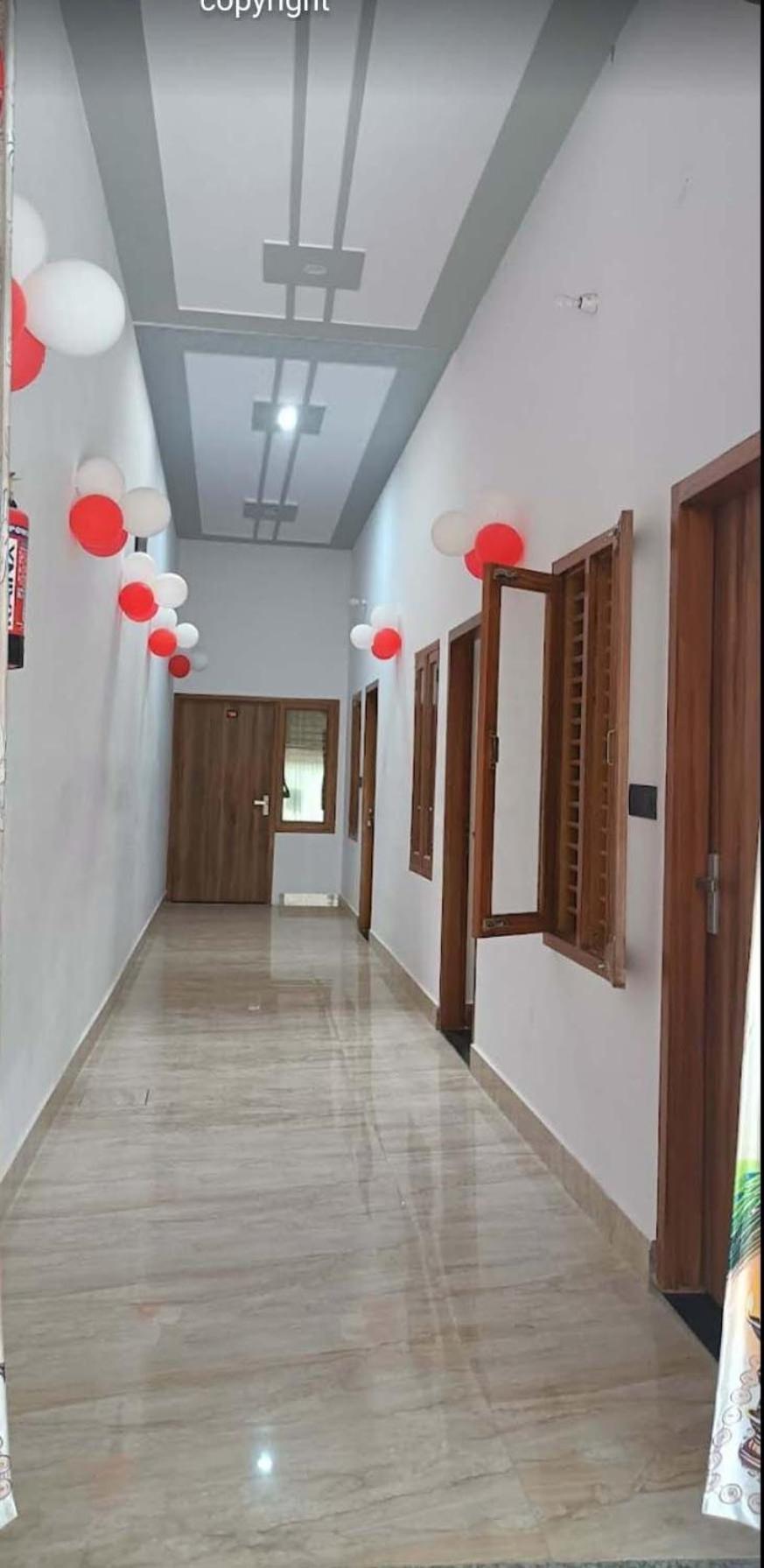 Hotel Rudra Residency Near Railway Station 마투라 외부 사진