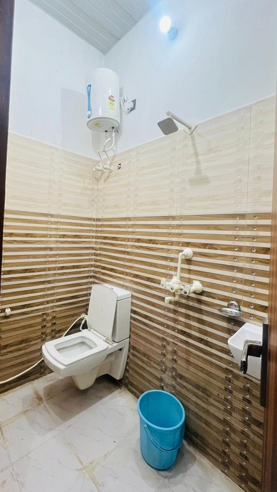 Hotel Rudra Residency Near Railway Station 마투라 외부 사진