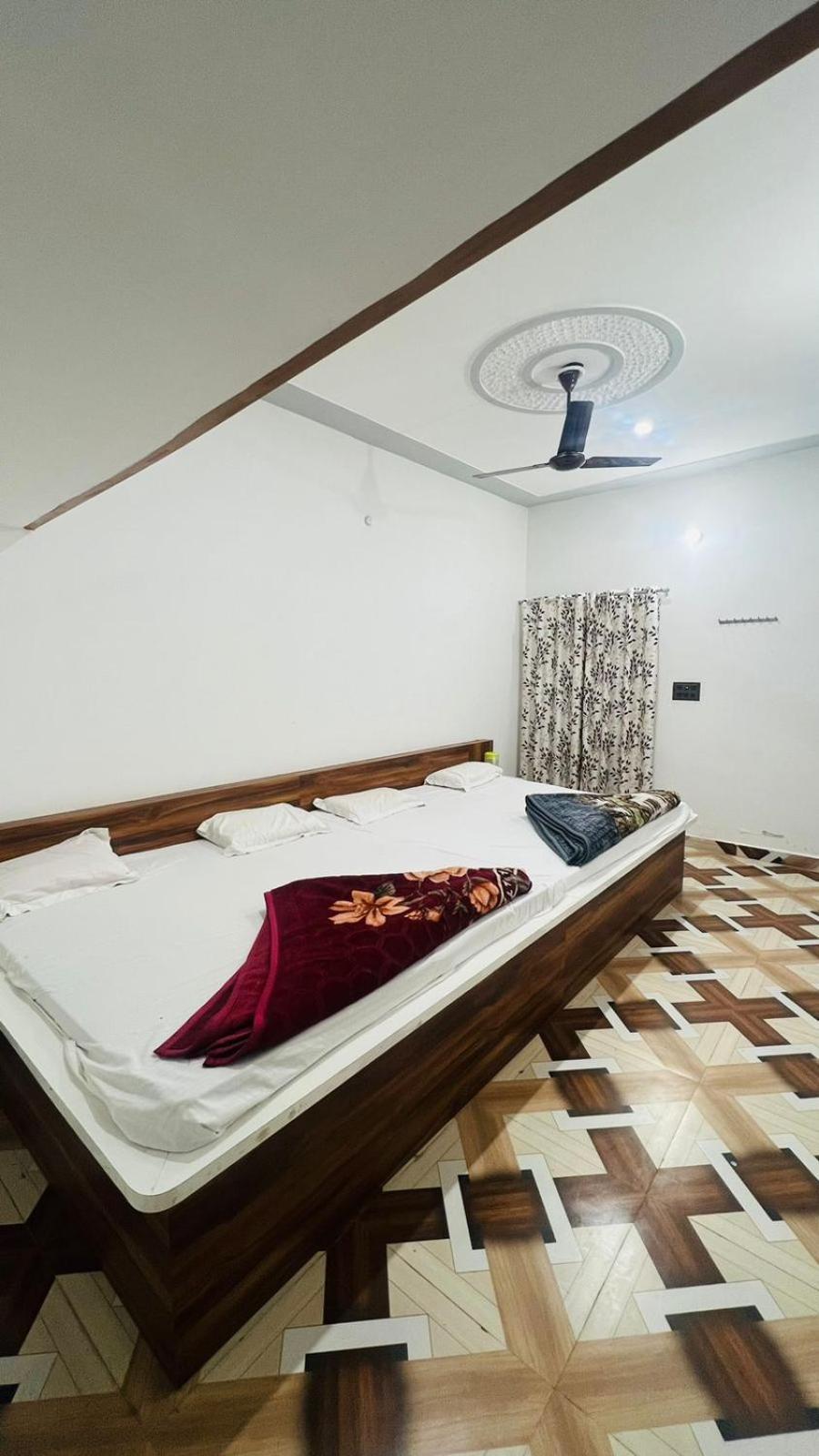 Hotel Rudra Residency Near Railway Station 마투라 외부 사진